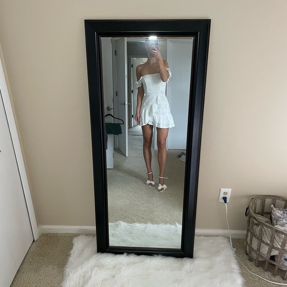 White Off the Shoulder Dress - Picture 5 of 6